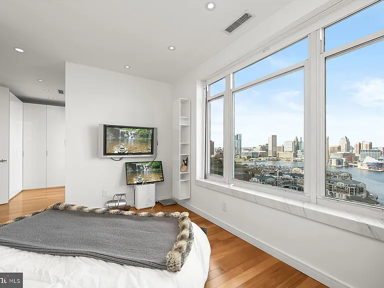 100 Harborview Dr #1901 — Photo 52