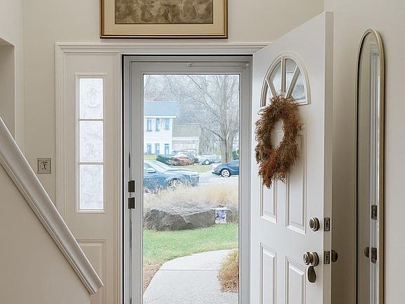 2nd image of 227 Bridge Rd