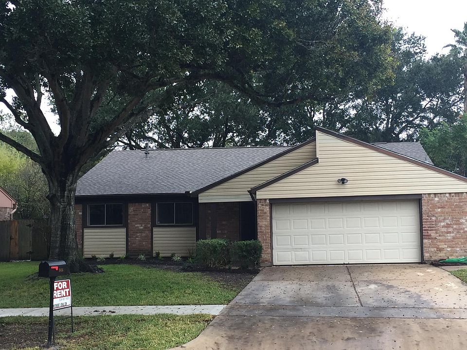 3435 Quail Meadow Drive