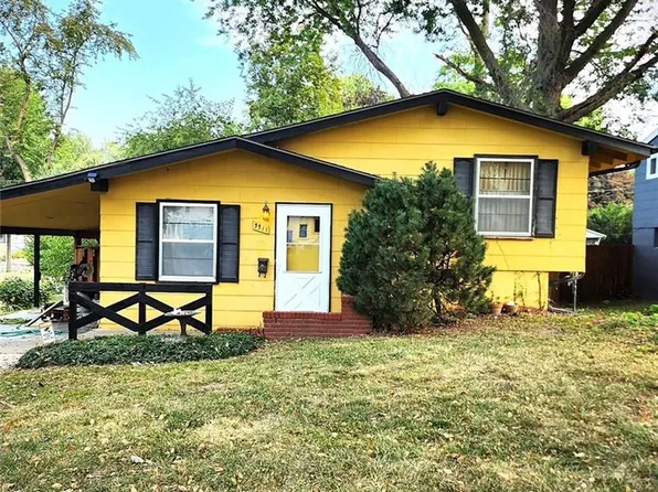 3511 Jackson St, Saint Joseph, MO 64507