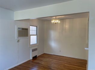 2838 Oceanside Rd #1, Oceanside, NY 11572