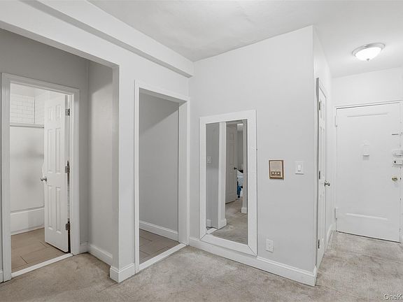 5th image of 107 Glen Road #6D