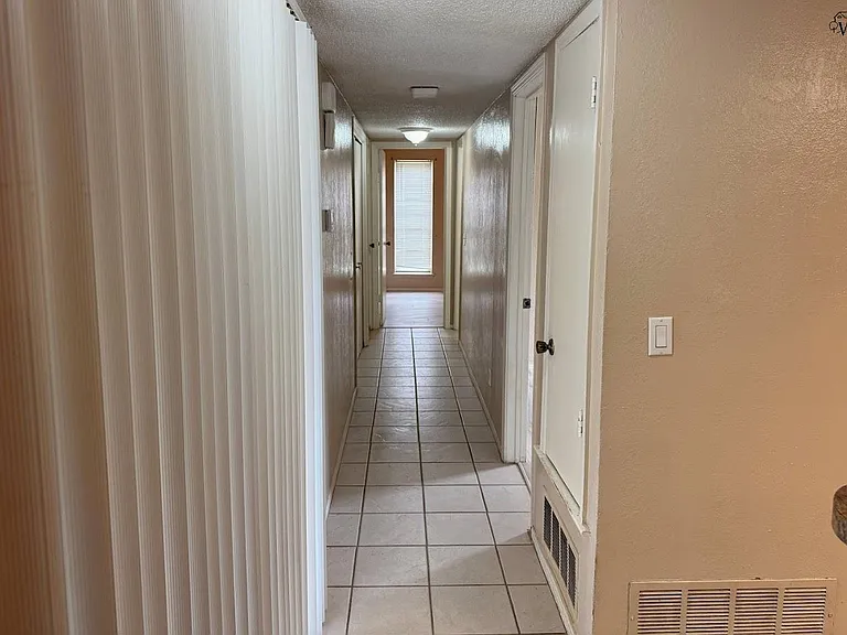 1901 Wenonah Ave — Photo 11