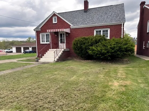 152 W Church St, Fairchance, PA 15436