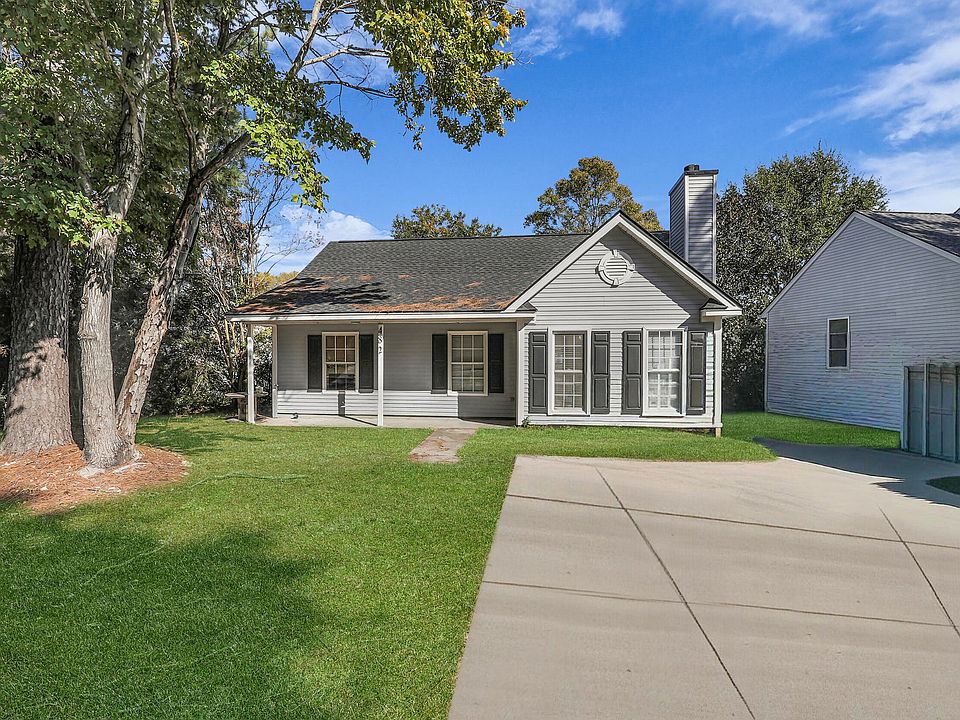 1st image of 482 Courtland Dr
