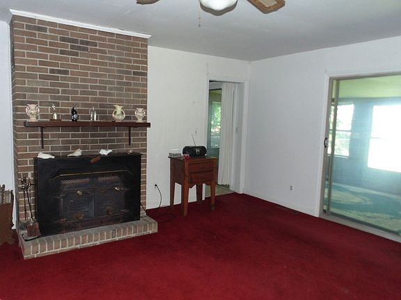 3rd image of 129 E Pettie Shore Dr