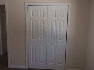 9376 Valley View Dr, Fenton, MI 48430