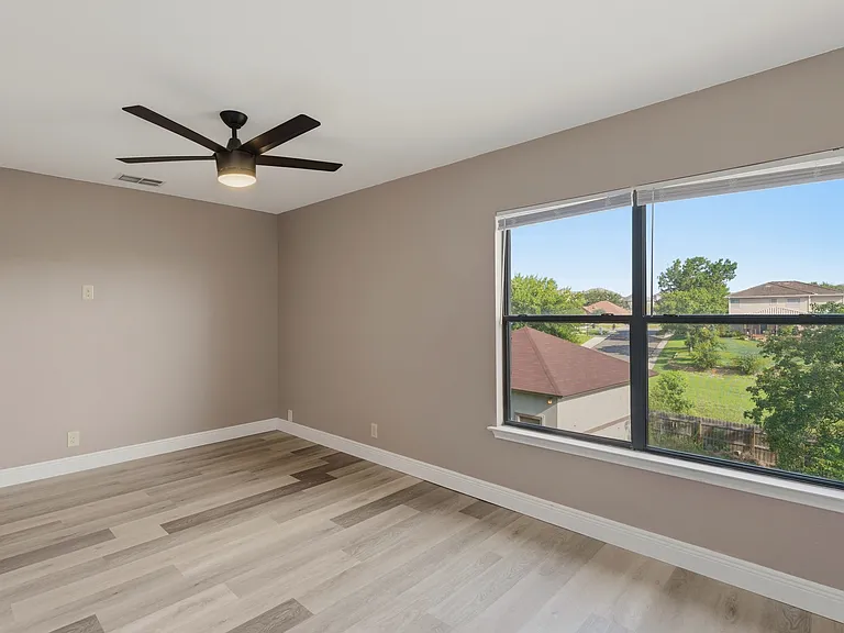 7338 Raintree Frst — Photo 14