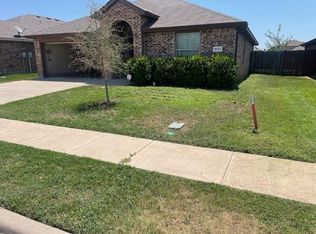 8913 Cold Harbor St, Fort Worth, TX 76123