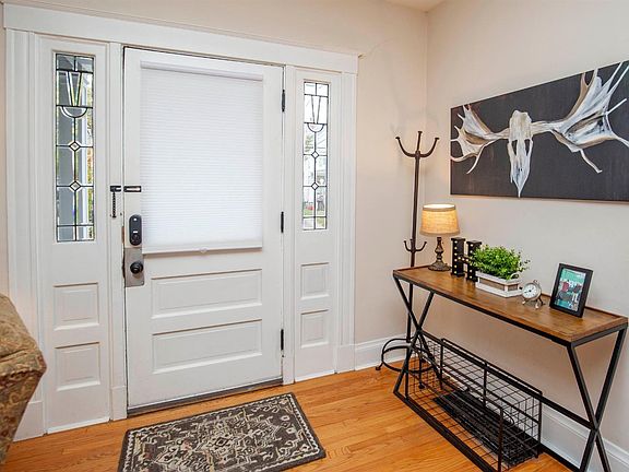 2nd image of 2741 Hyde Park Ave