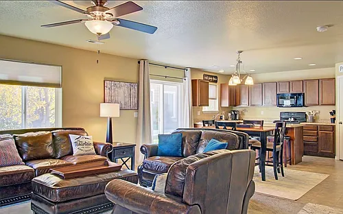 11541 Hibiscus Ln Photo 1