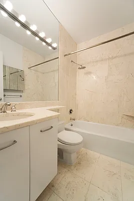 Rented by Boulevard Residentials | media 6