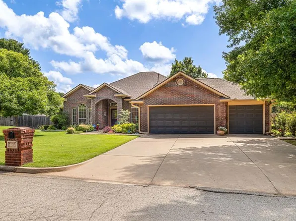 1103 Woodbrook Dr, Purcell, OK 73080