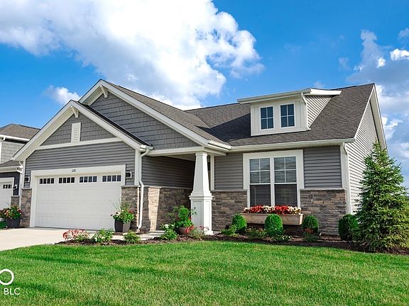 2nd image of 1281 Mahoning Rd