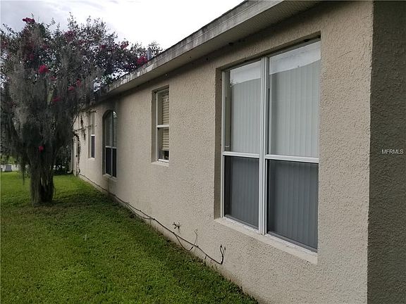 5th image of 1944 Willow Wood Dr