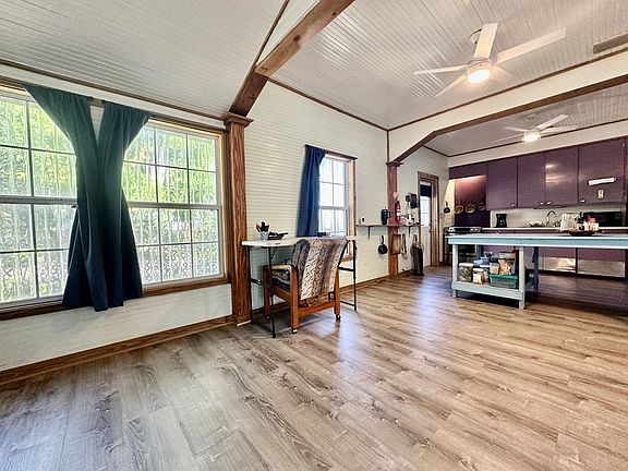 4th image of 782 7th St