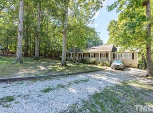 5513 Roslyn Rd, Durham, NC 27712