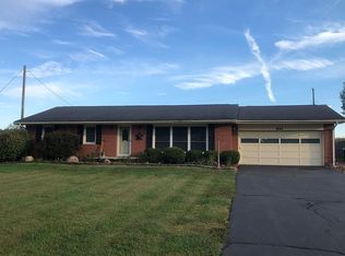8244 E 25th St, Columbus, IN 47203