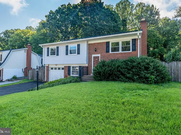 14223 Lindendale Rd, Woodbridge, VA 22193