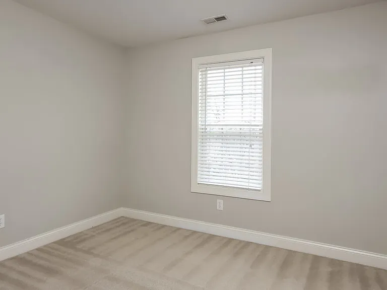 120 Braxman Ln — Photo 14