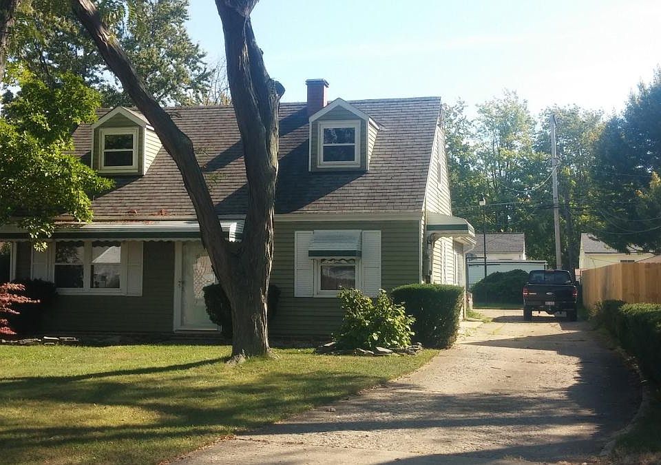 Front of House - From street