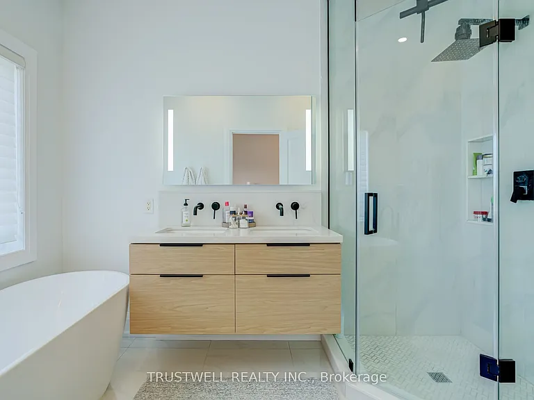 128 Hatton Garden Rd — Photo 24