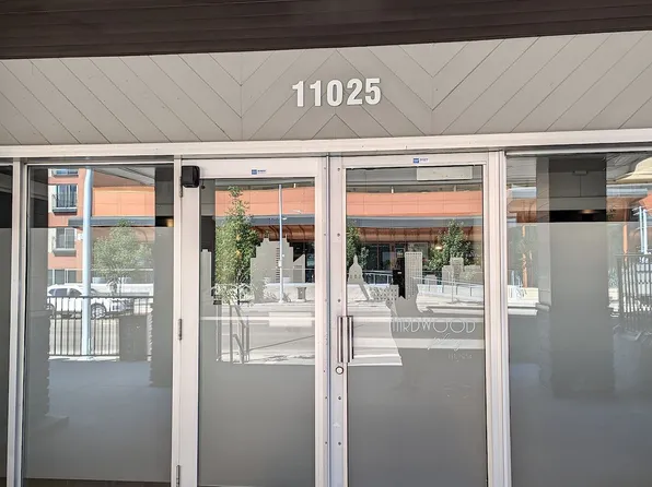 11025 Jasper Ave NW #716, Edmonton, AB T5K 0K7