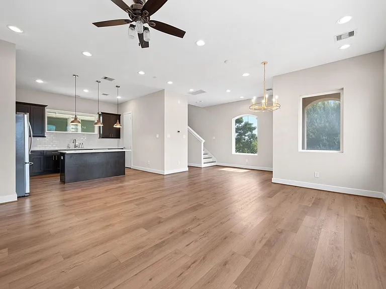 765 Grove St — Photo 21