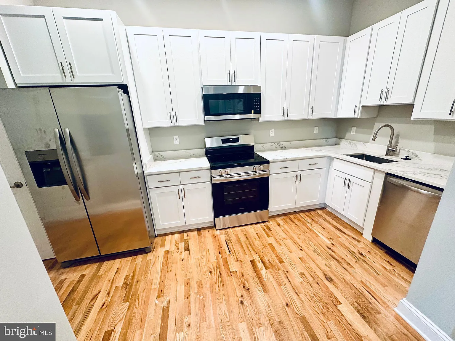 Studio, 500 sqft, $1,269 — Photo 1