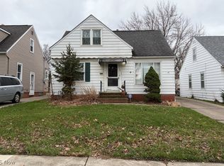 14112 Krems Ave, Maple Heights, OH 44137