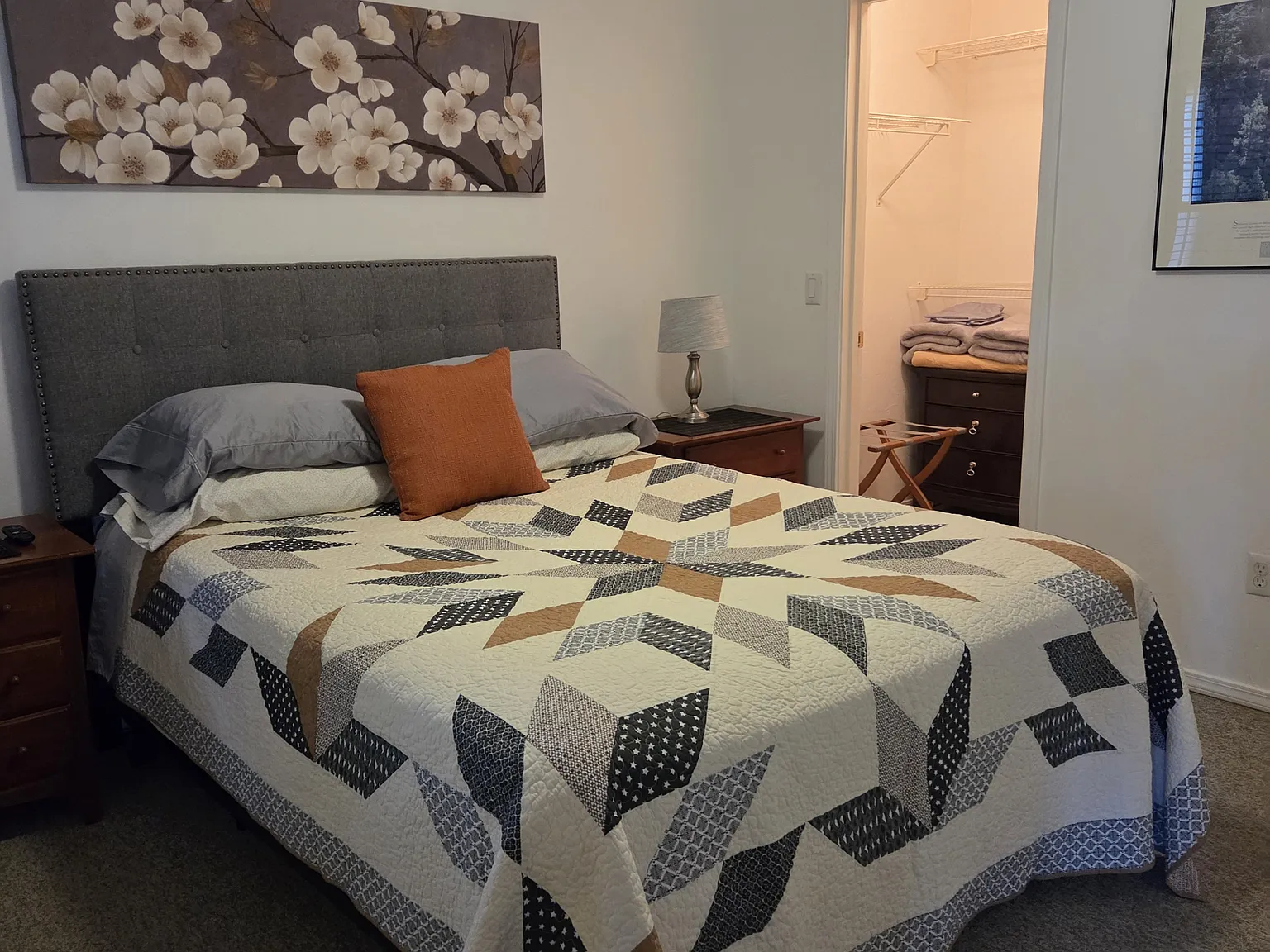 BC1711-4932 Summit Circle - 1 — Photo 4
