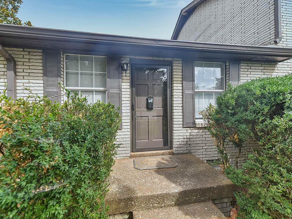 1st image of 1629 16th Ave S #1629