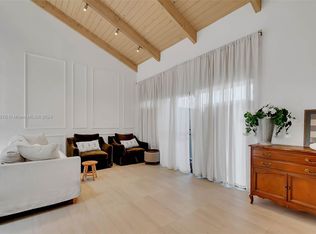 1945 SW 81st Ter, Davie, FL 33324