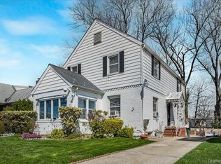 8145 Utopia Pkwy, Jamaica, NY