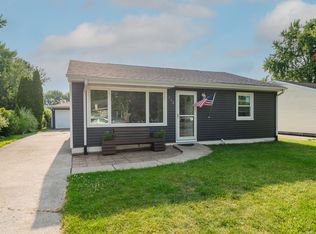 732 Imperial Rd, Valparaiso, IN 46385