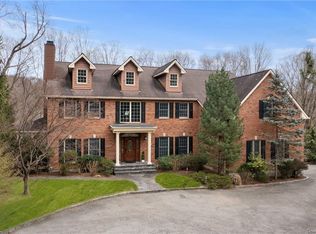 34 High St, Armonk, NY 10504