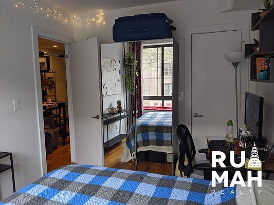 5th image of 194 Stuyvesant Ave APT 2A