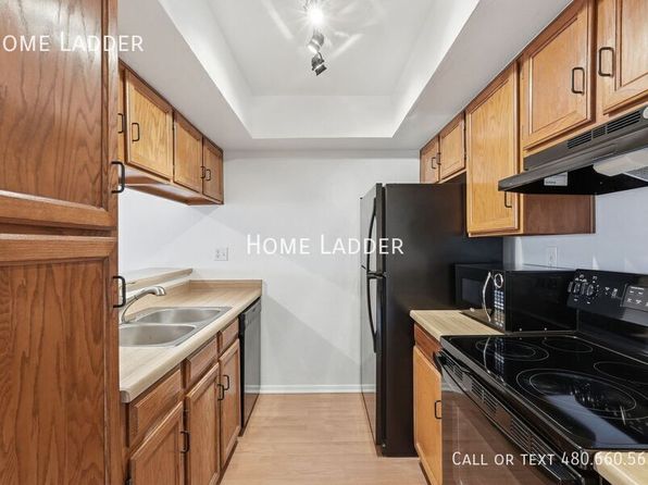 540 N May St APT 3075