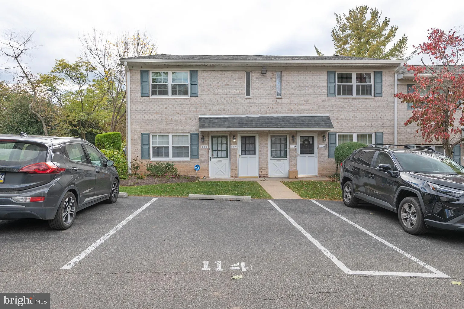 114 Hampstead Dr #114 photo 1