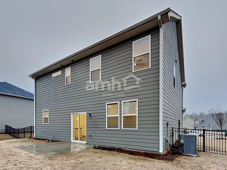124 Rivulet Dr — Photo 25