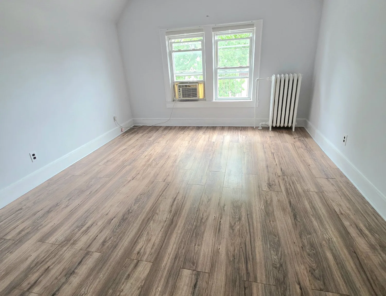 2 bed, 800 sqft, $2,500 — Photo 4