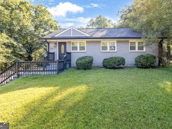 2105 S Stone Mountain Lithonia Rd, Lithonia, GA 30058