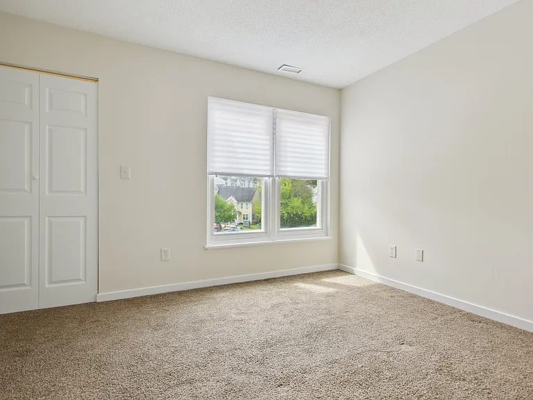 1425 Quinnipiac Ave #302 — Photo 10