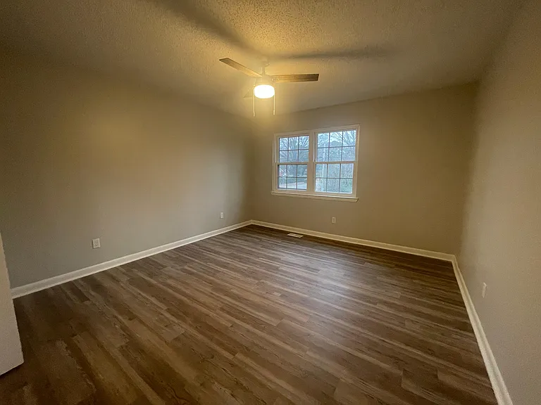 3415 Mastin Lake Rd NW #1 — Photo 17