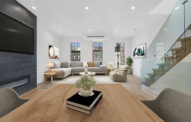 Sold by 5 Boro Realty Corp | media 29