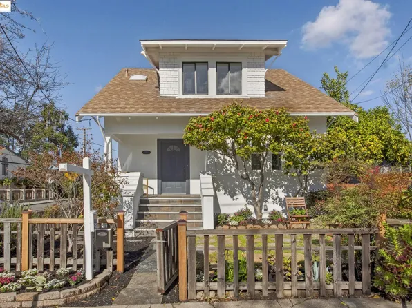 3701 Magee Ave, Oakland, CA 94619