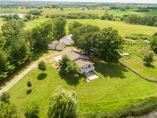 12508 110th Ave, Indianola, IA 50125