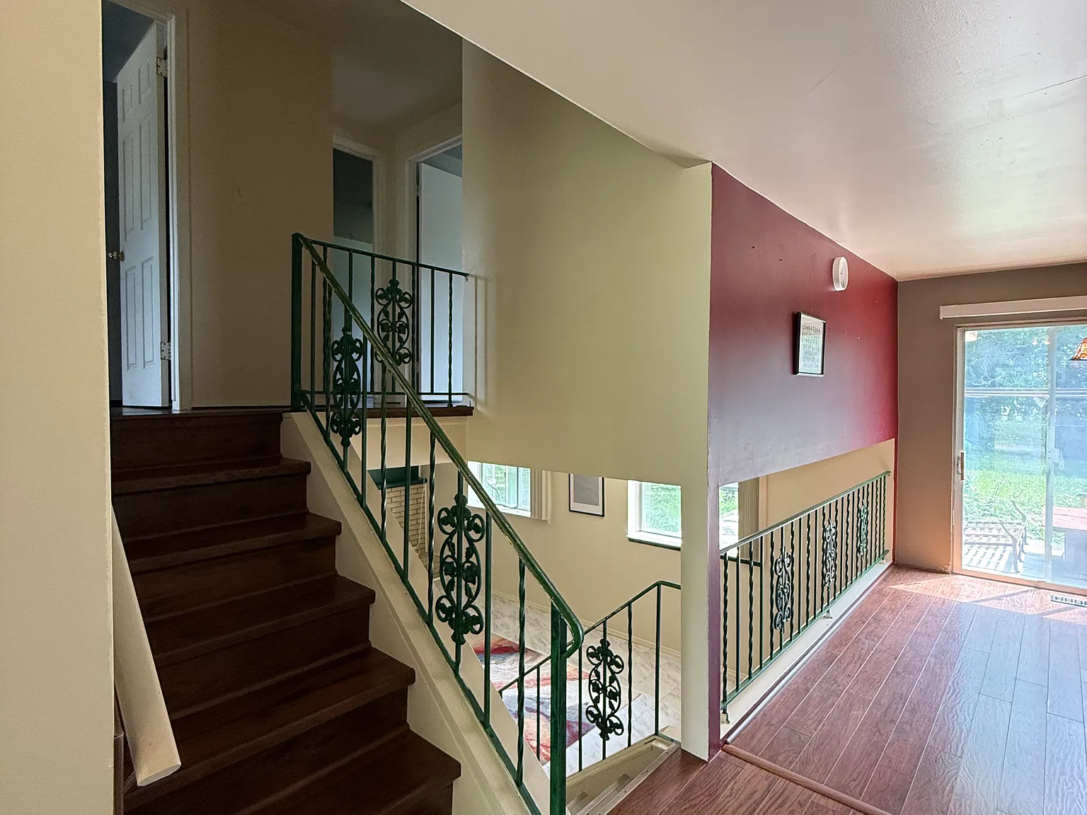 4 bed, 1973 sqft, $2,700 — Photo 4