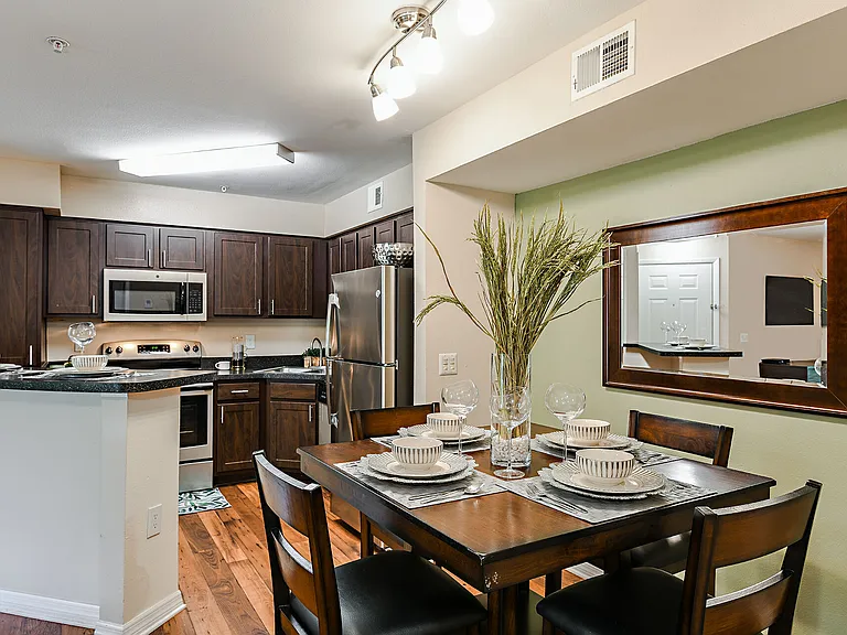 Stonebrook — Photo 14