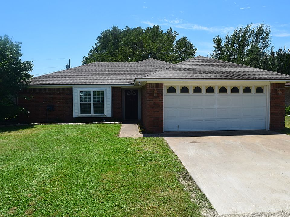 1st image of 239 Parkhaven Dr